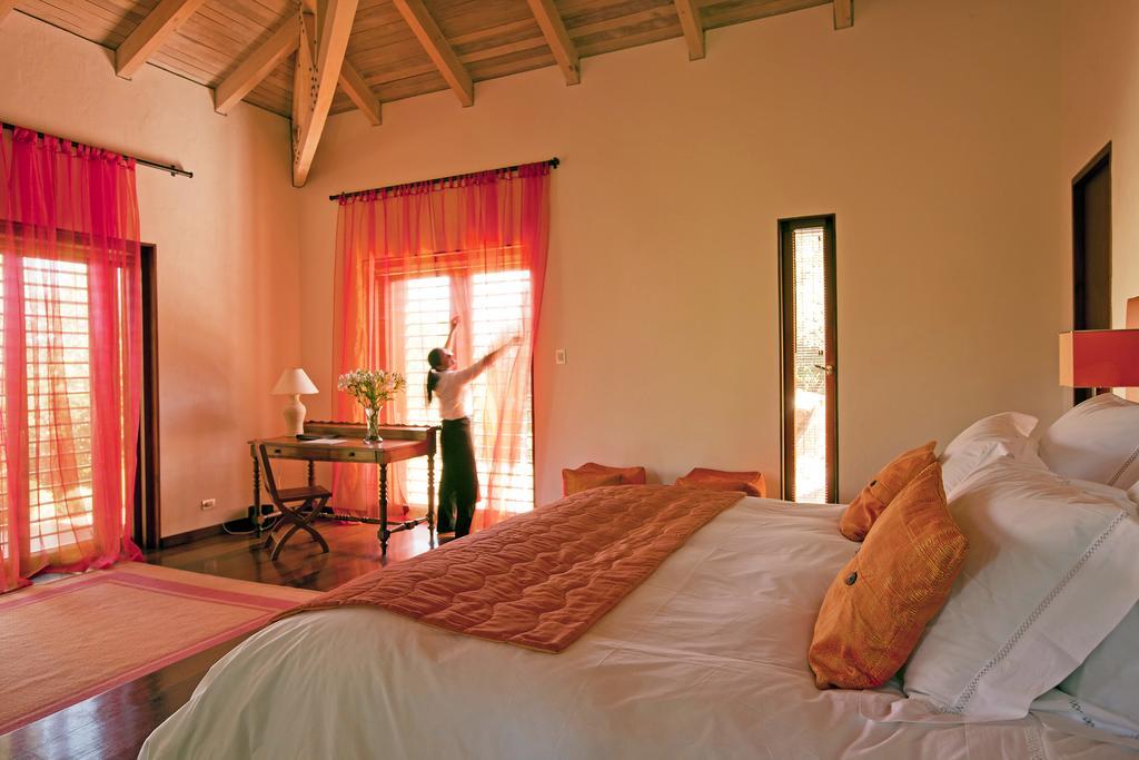 Clos Apalta Residence Relais&Chateaux Santa Cruz Habitación foto